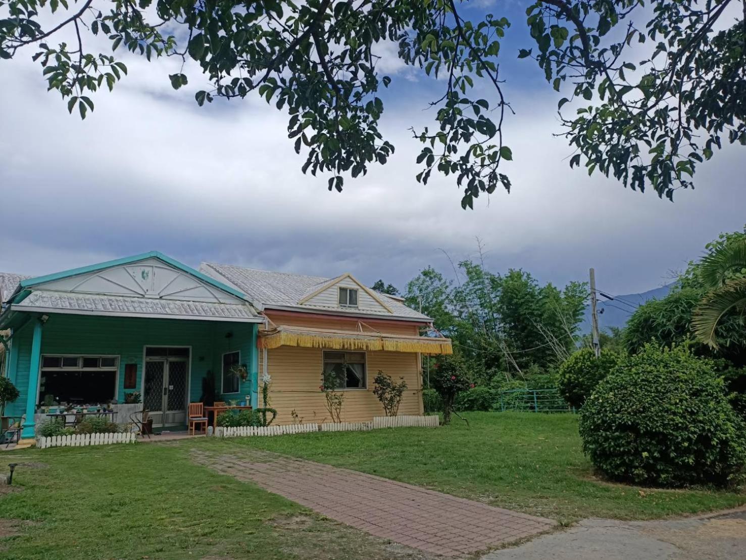 十畝田山莊會館 Hotel Chishang Exterior photo
